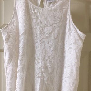 Bisou Bisou White Lace Tank Top